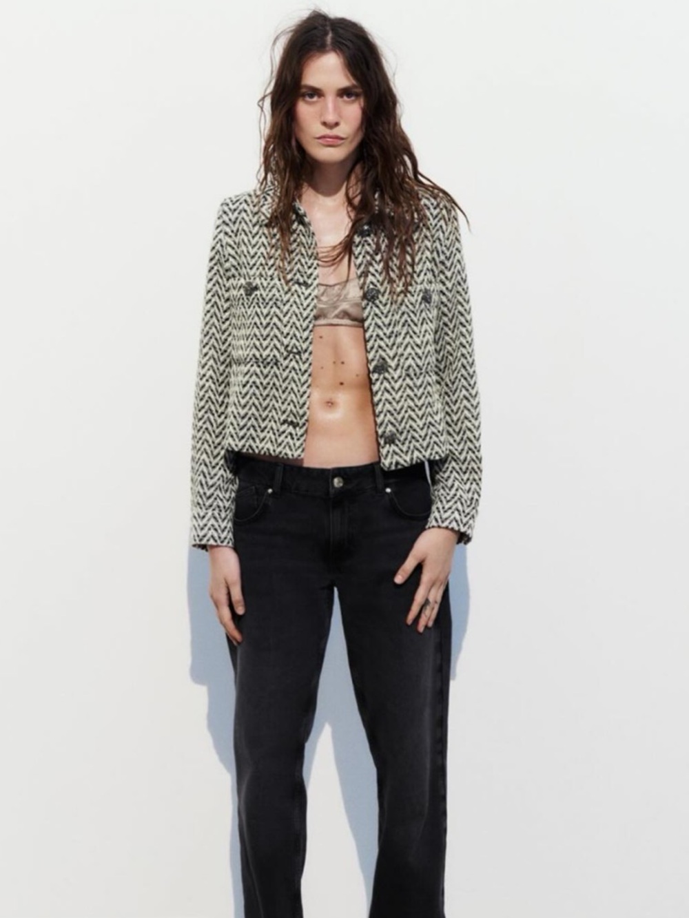 ZARA Black & White Herringbone Cropped Blazer Jacket